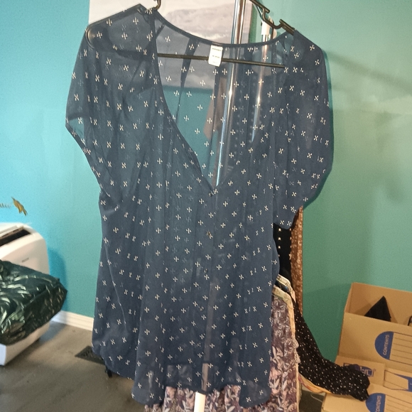 Old Navy Navy Blue Sheer Blouse - Picture 1 of 2